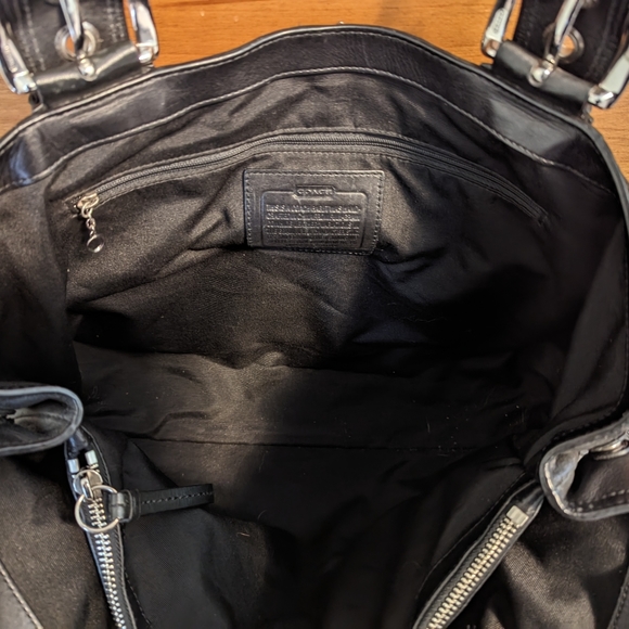 Coach Soho xl black leather carryall tote shoulder purse. - Picture 10 of 10